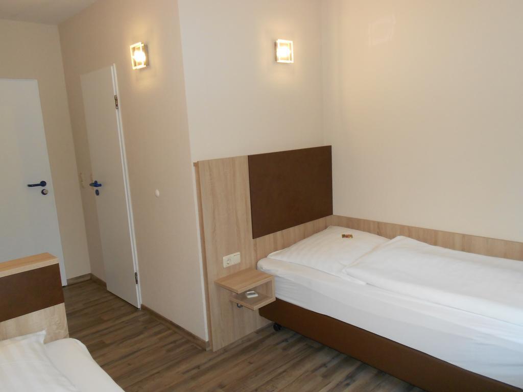 Hotel-Restaurant Tuexen Rendsburg Szoba fotó